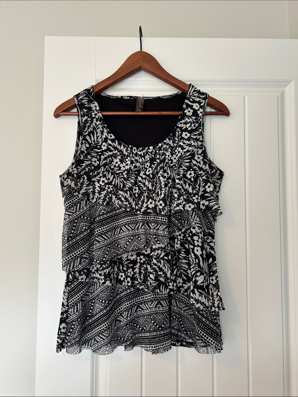 Denver Hayes Black & White Tiered Floral Tank Top